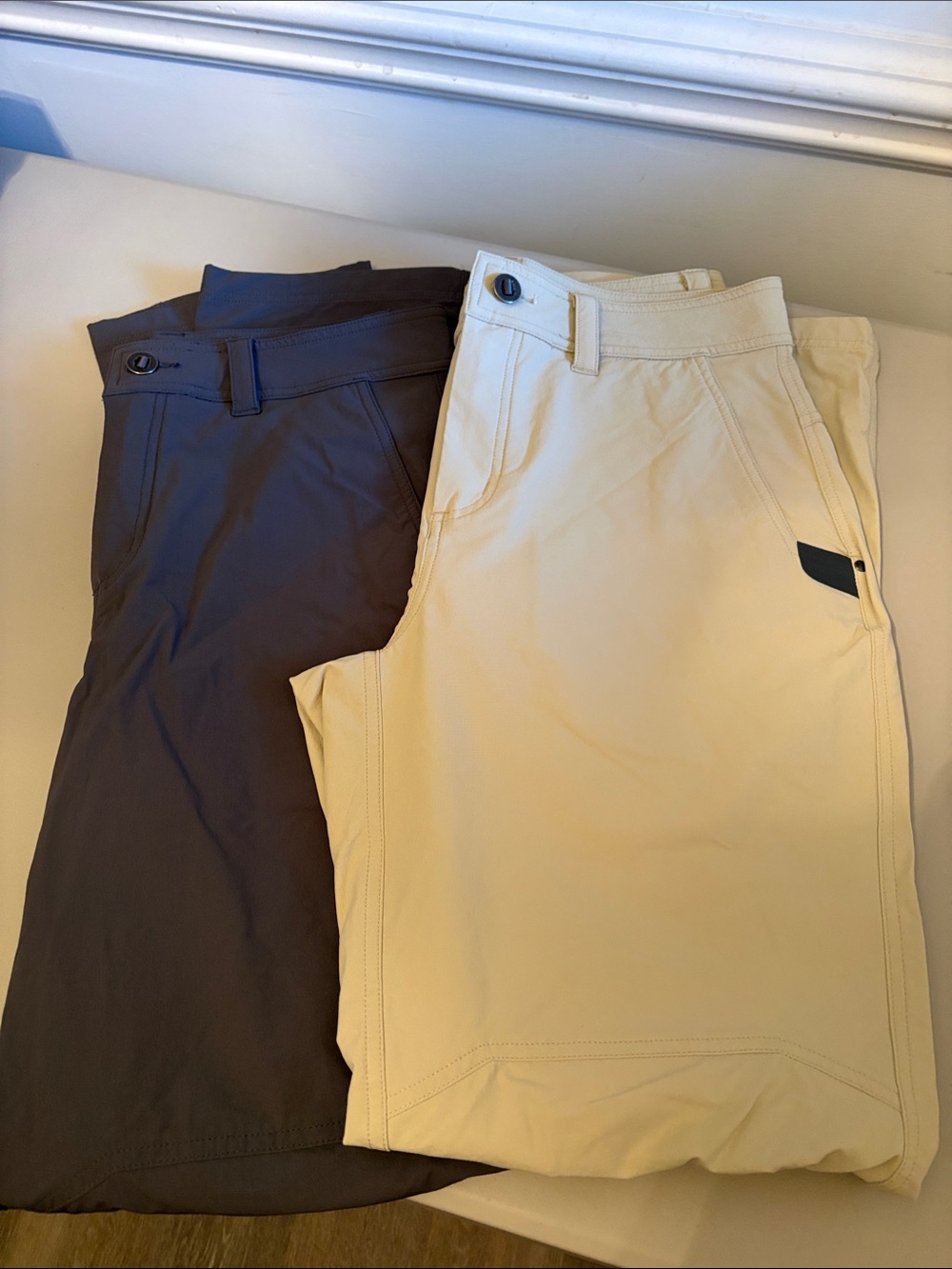 Men's Chino-Style Stretch Pants in Black and Cream